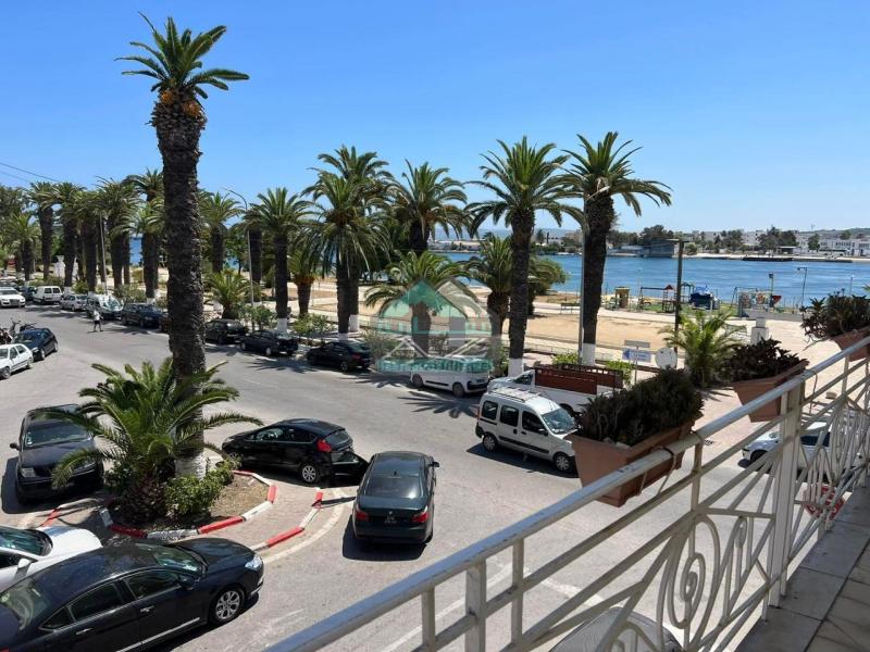 À Louer Courte durée - Grand S+3 Meublé à Bizerte (1er étage)